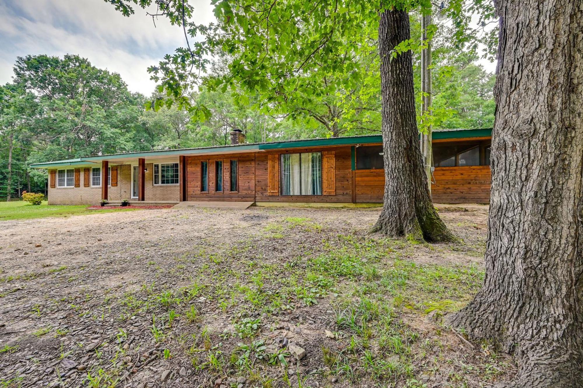 Вилла Quiet Abode With Gas Grill About 5 Miles To Broken Bow! Экстерьер фото